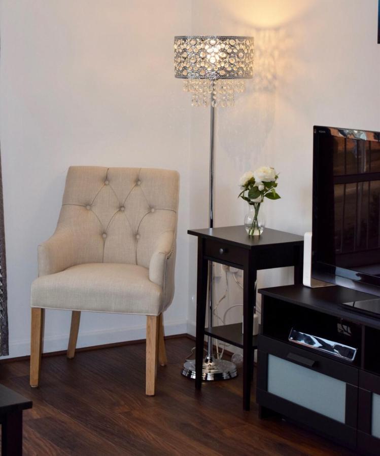 2 Bedroom Apartment Near Historical Christchurch Dublin Exterior photo