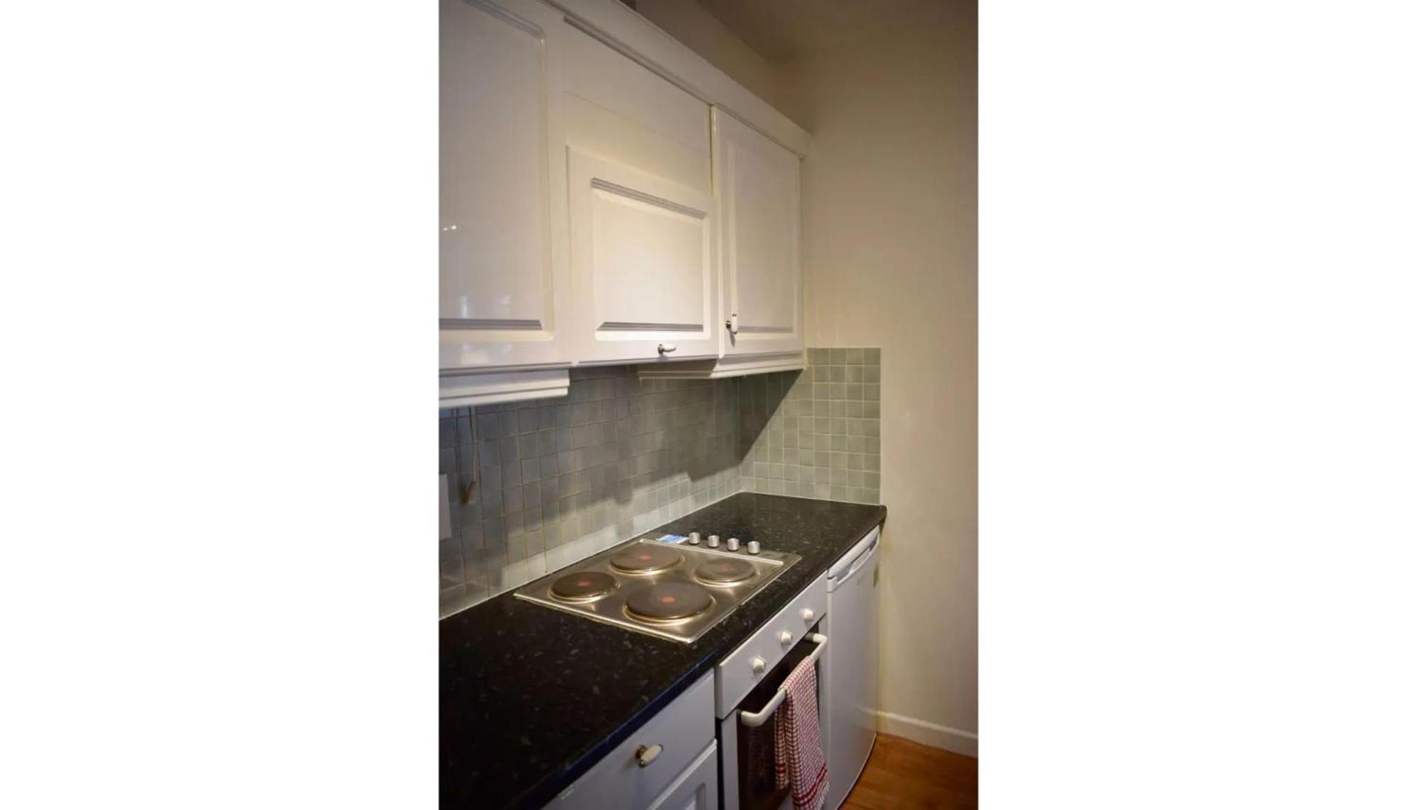 2 Bedroom Apartment Near Historical Christchurch Dublin Exterior photo